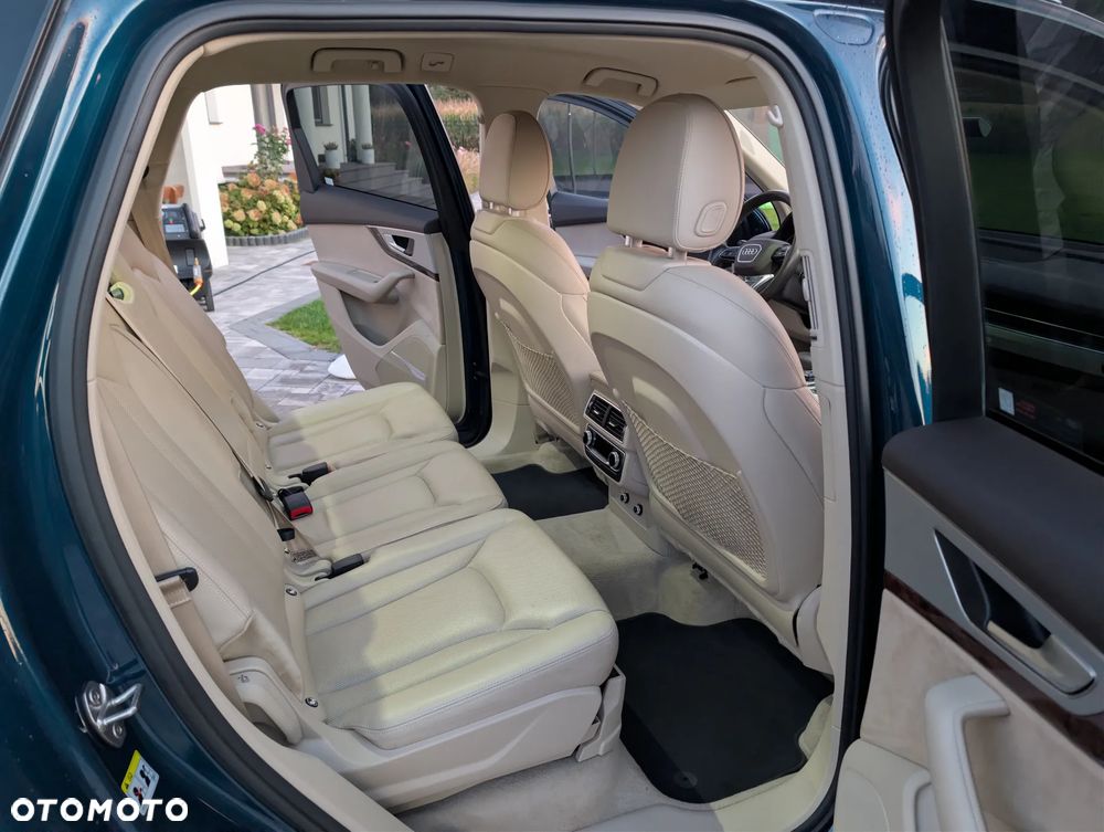 Audi Q7 3.0 TDI ultra Quattro Tiptr - 9