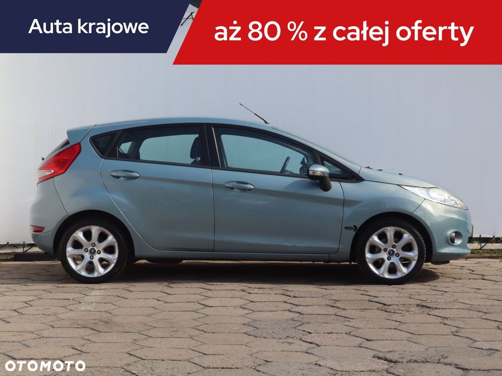 Ford Fiesta - 8