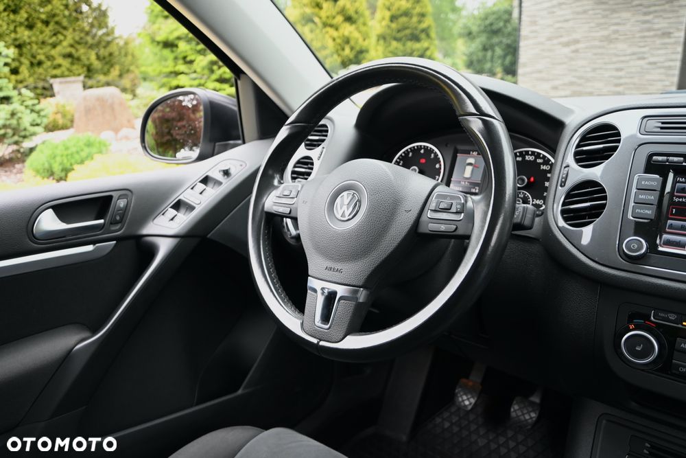 Volkswagen Tiguan 2.0 TSI 4Motion Exclusive - 25
