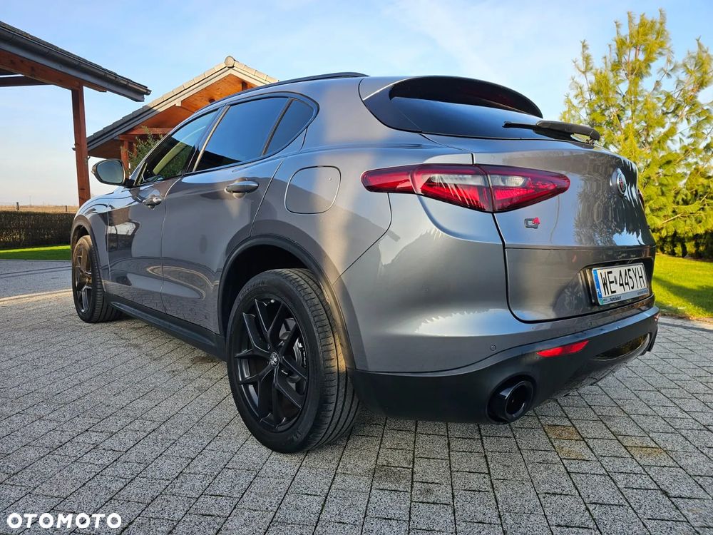 Alfa Romeo Stelvio 2.0 Turbo B-Tech Edition Q4 - 15