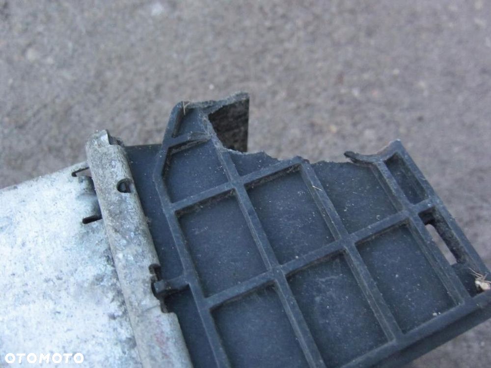 BMW E90 E87 N47 INTERCOOLER POWIETRZA CHŁODNICA - 2