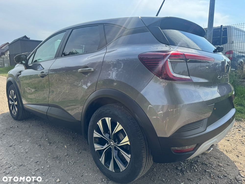 Renault Captur - 30