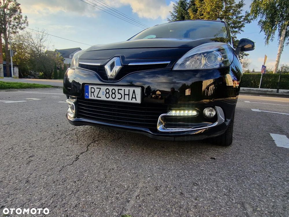 Renault Grand Scenic ENERGY TCe 130 BOSE EDITION - 8
