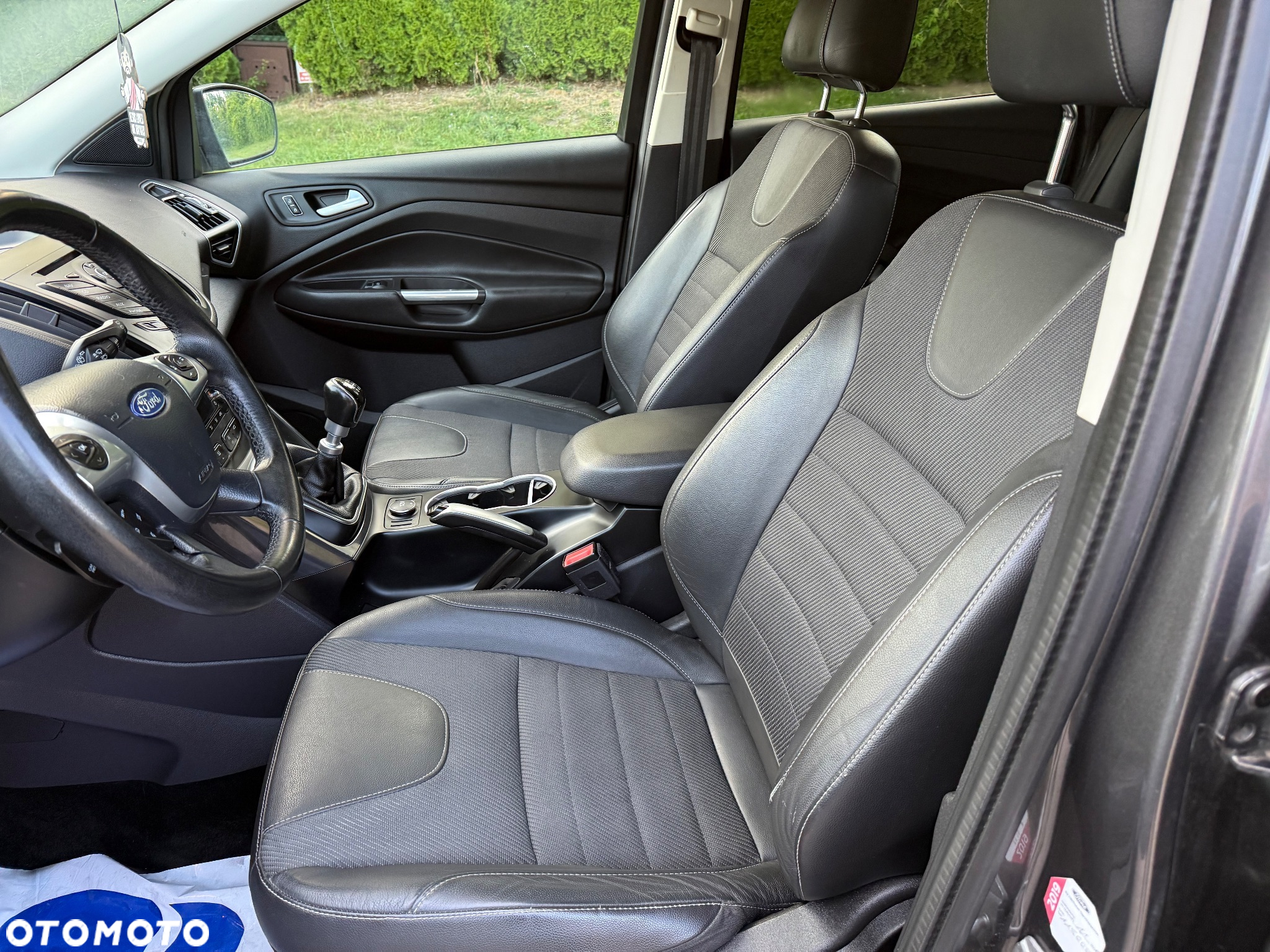 Ford Kuga - 15