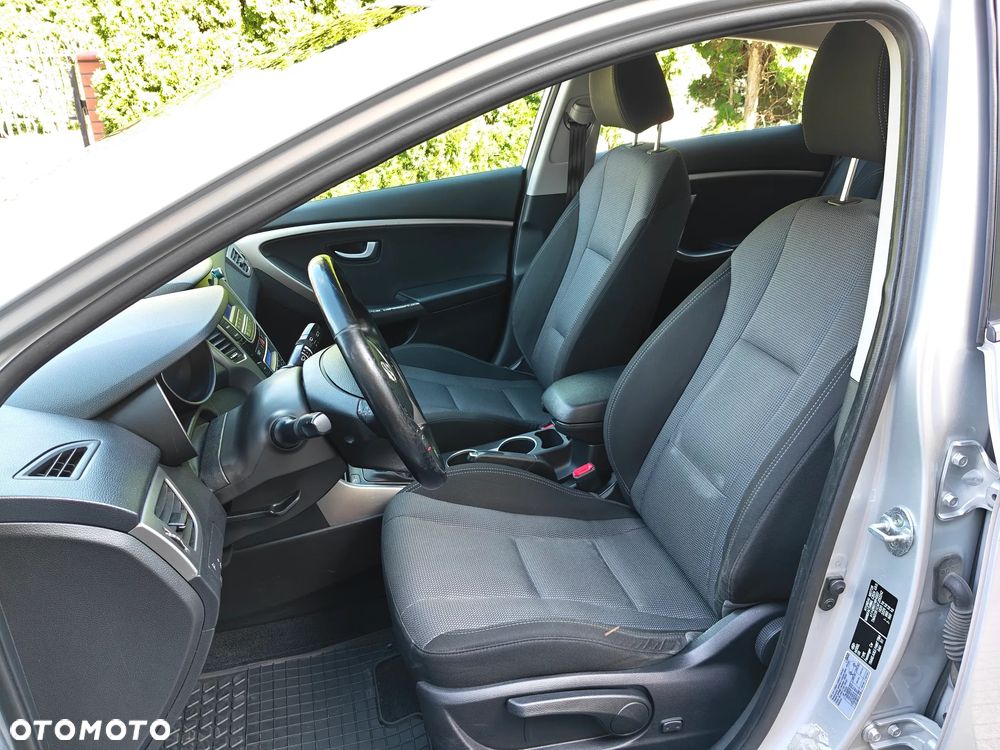 Hyundai i30 - 12