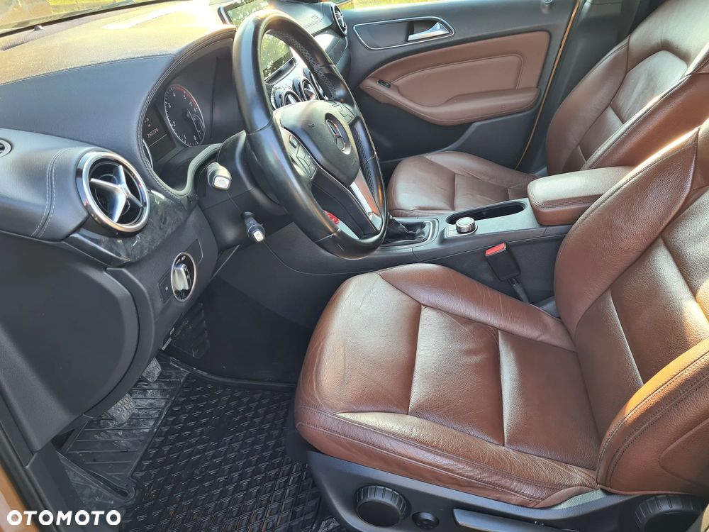 Mercedes-Benz Klasa B - 12