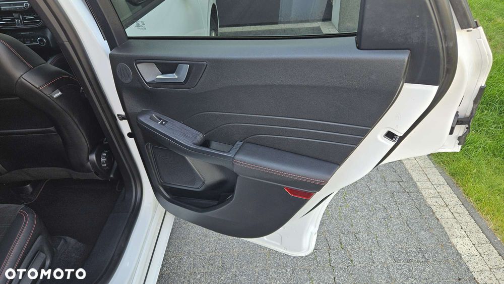 Ford Kuga 1.5 EcoBlue FWD ST-Line X - 16