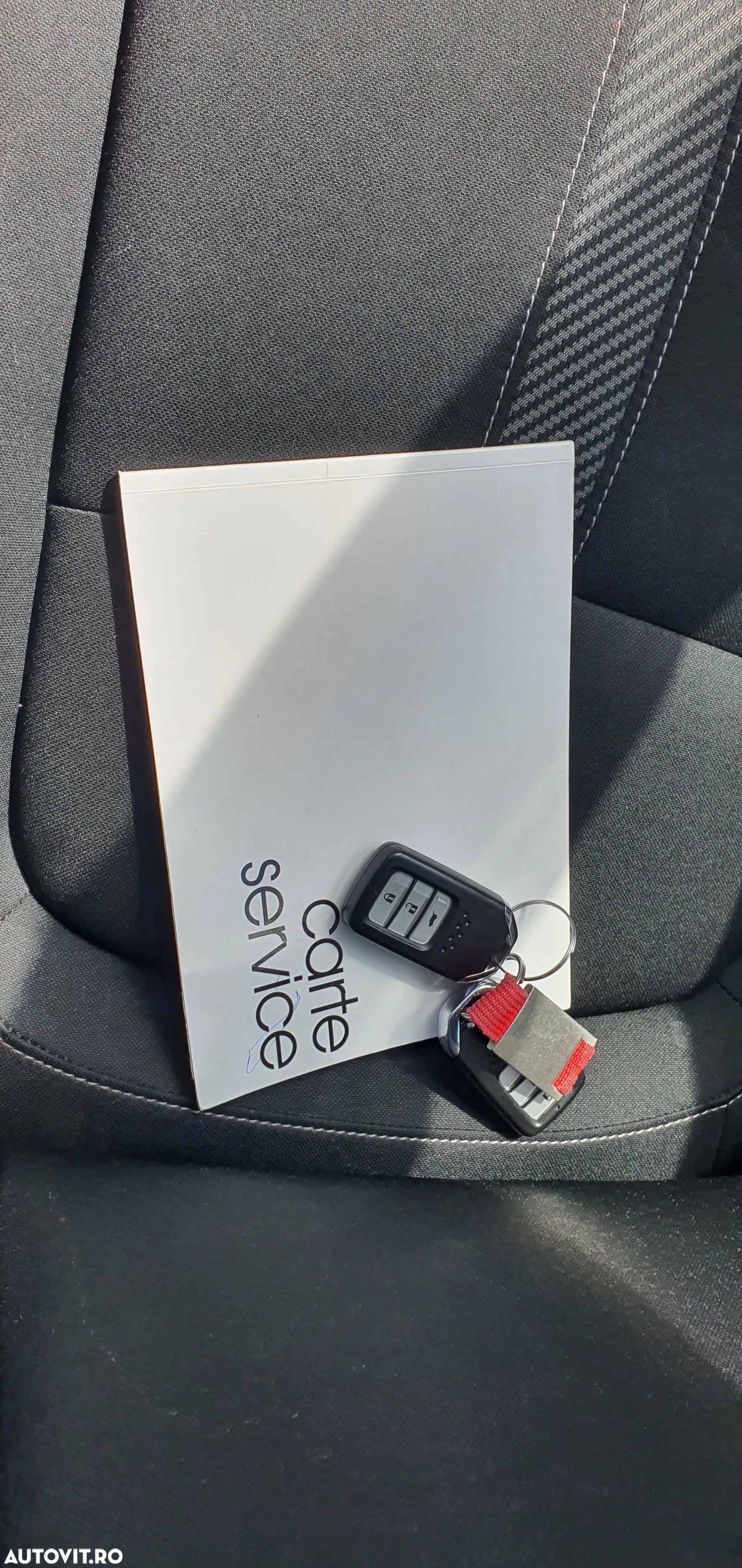 Honda Civic 1.5 VTEC Turbo Sport Plus - 23