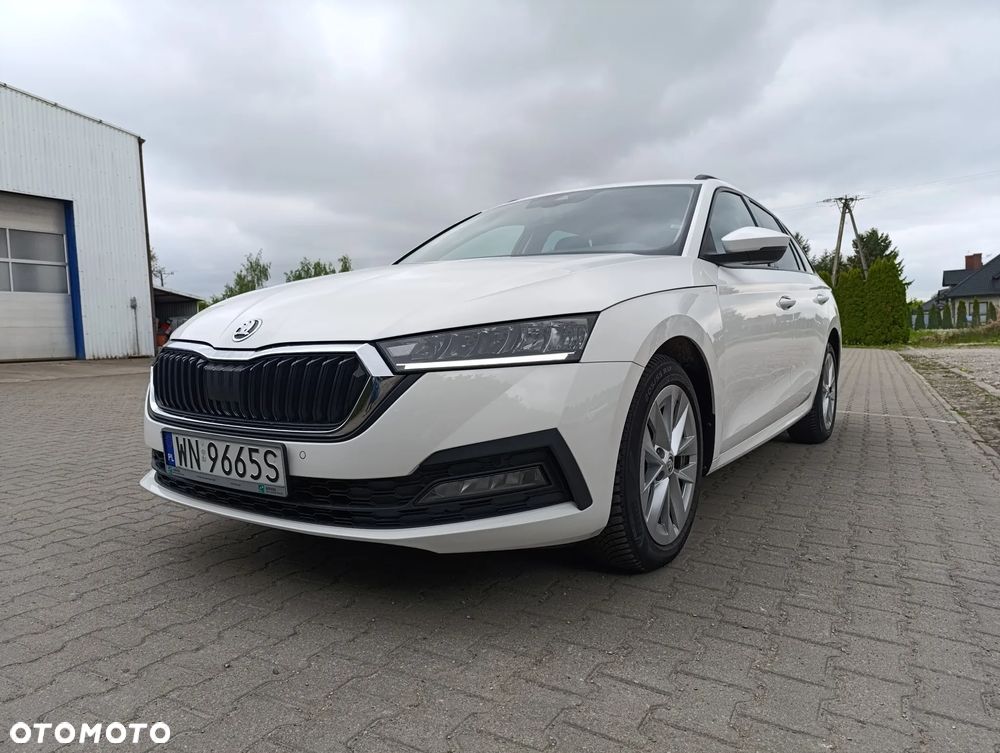 Skoda Octavia - 2