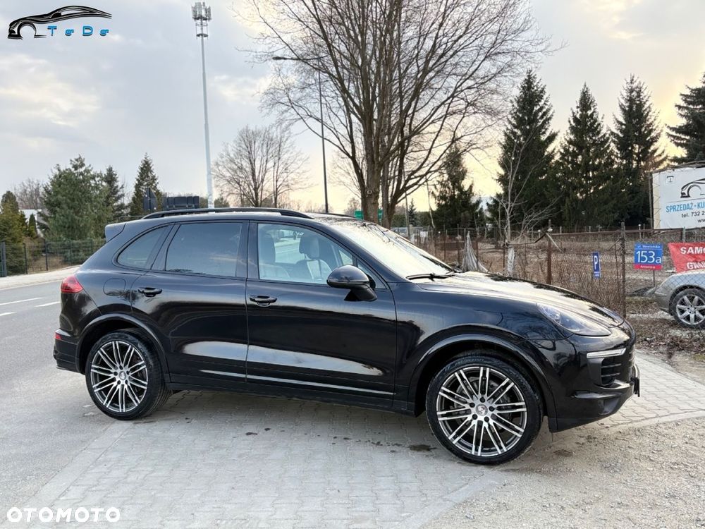 Porsche Cayenne Diesel Platinum Edition - 12