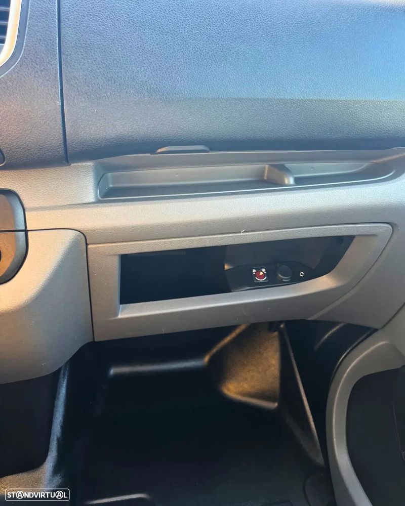 Peugeot EXPERT 226C 1.6BlueHDI95Pre - 12