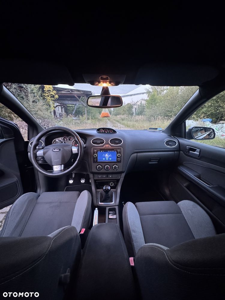 Ford Focus - 7