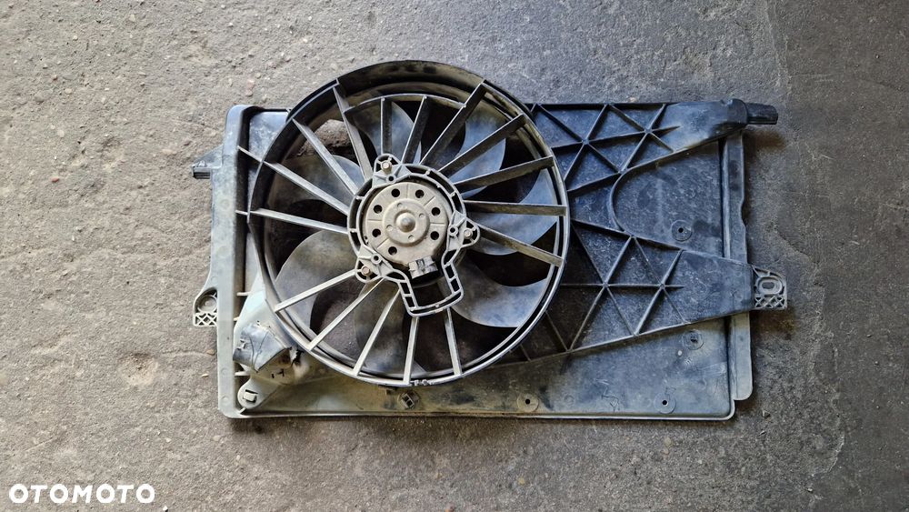 OPEL MERIVA A WENTYLATOR CHŁODNICY 13127135 - 1