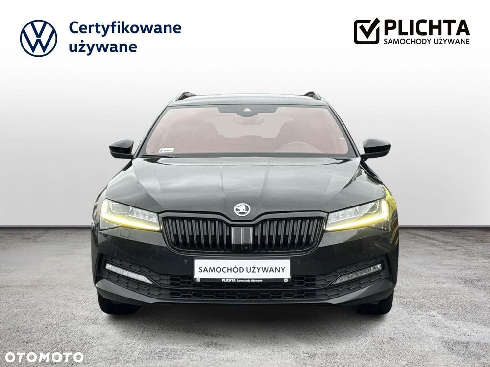 Skoda Superb 2.0 TDI SCR 4x4 Sportline DSG - 8
