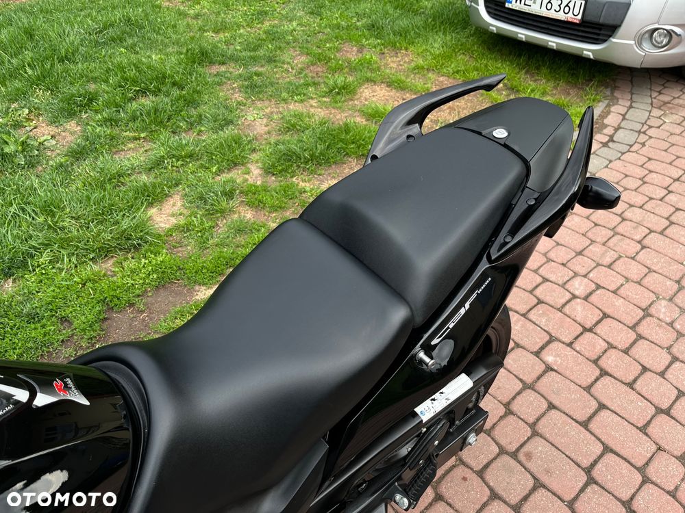 Honda CBF - 35