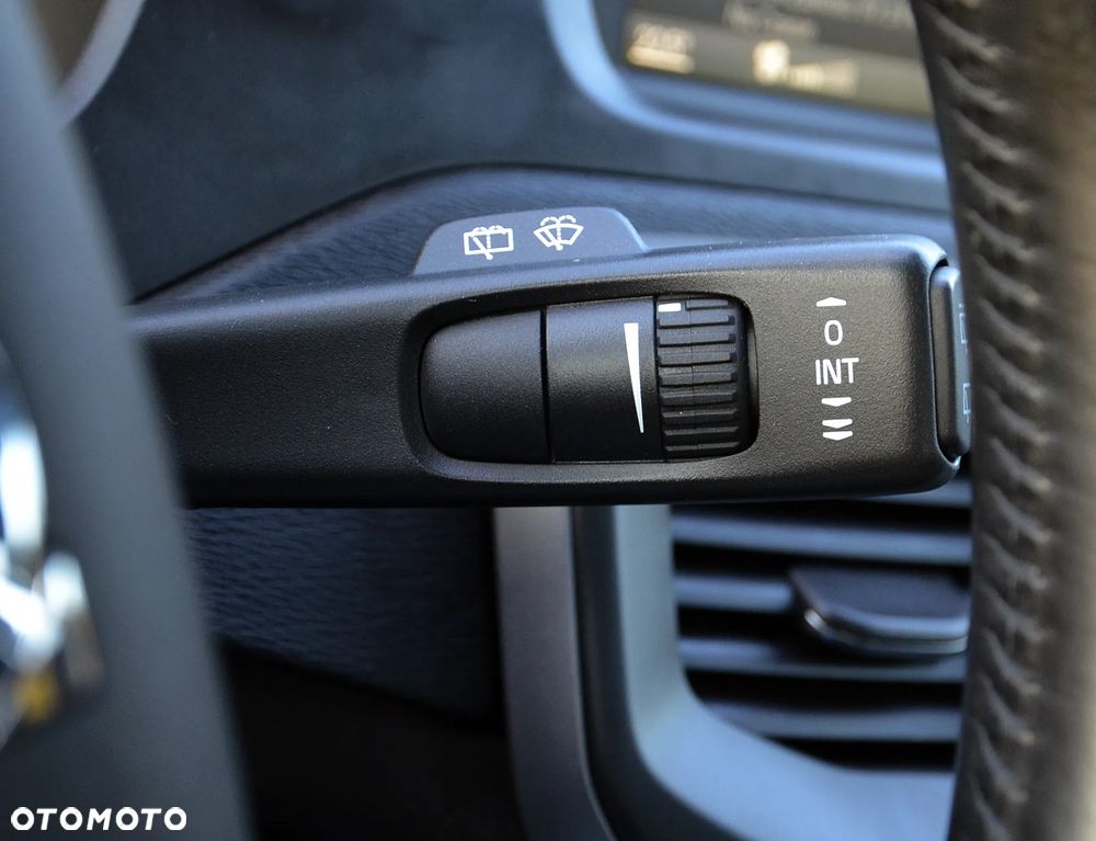 Volvo V40 Cross Country D2 - 19