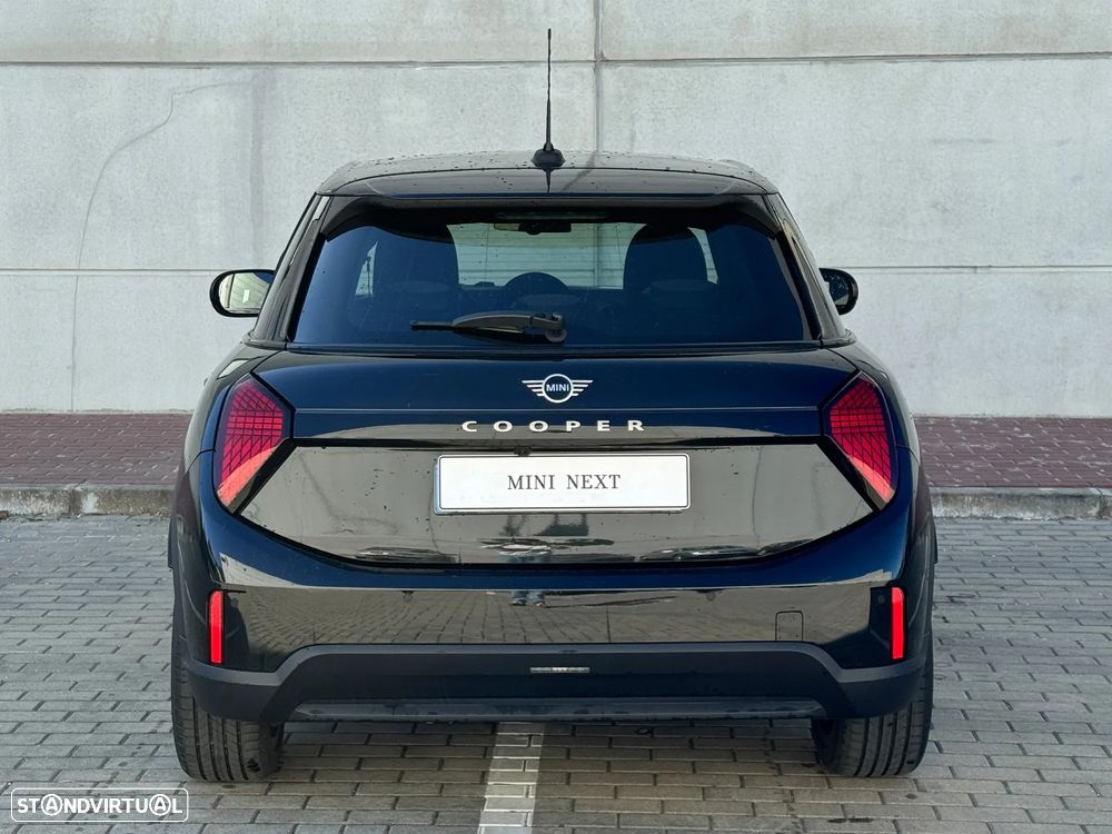 MINI 3 Portas Cooper C Classic M - 5