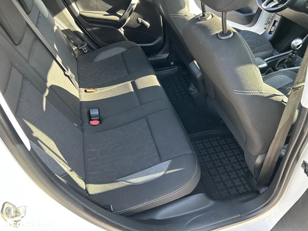Peugeot 2008 1.5 BlueHDi Active S&S - 19