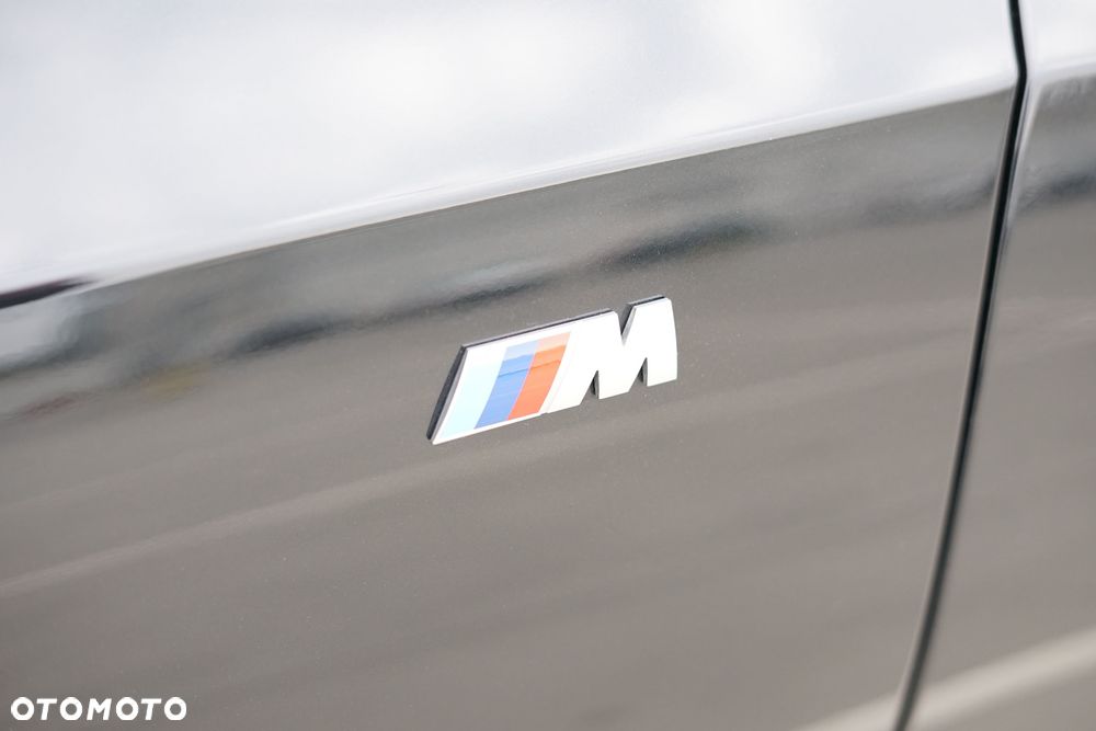 BMW Seria 5 520d xDrive mHEV - 8