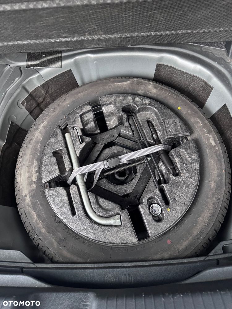 Volkswagen Polo 1.0 TSI OPF IQ.DRIVE - 19