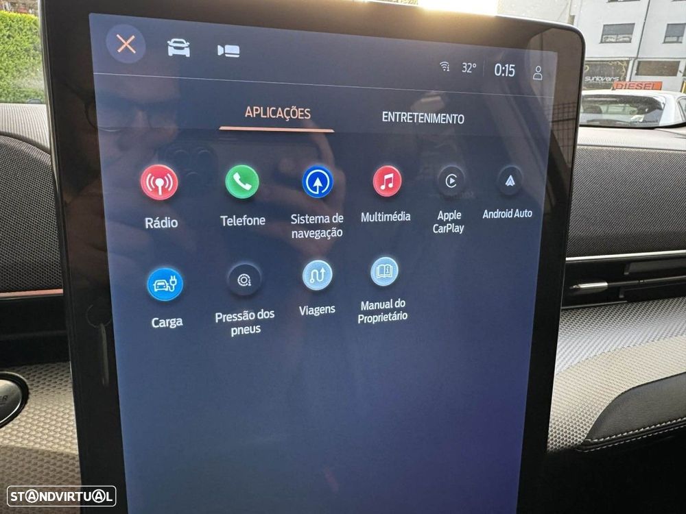 Ford Mustang Mach-E 75.7 kWh Base - 18