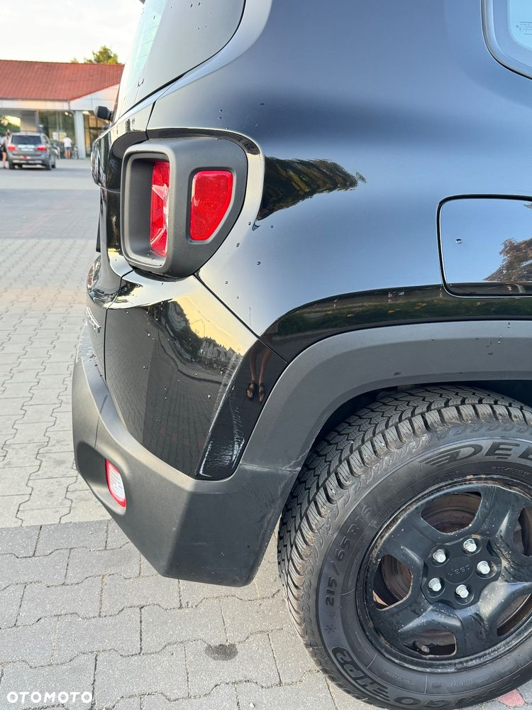 Jeep Renegade 1.6 E-TorQ Sport FWD - 16