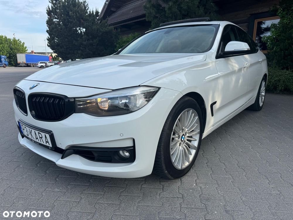 BMW 3GT 328i xDrive - 14