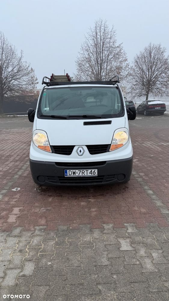 Renault Trafic - 1