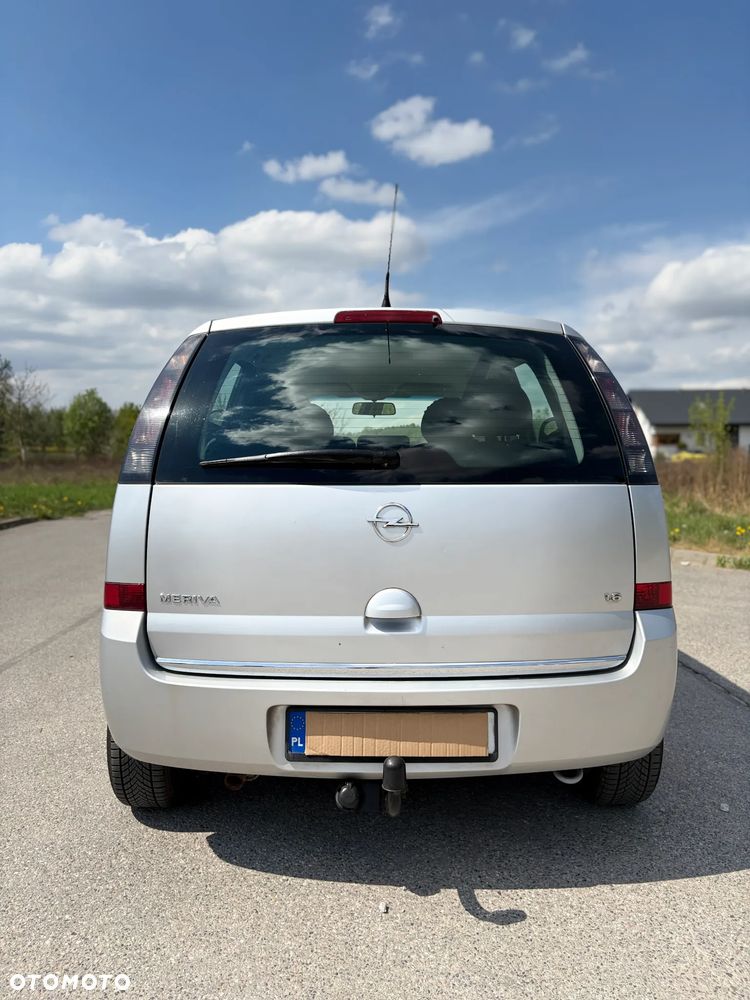 Opel Meriva 1.6 T OPC - 12