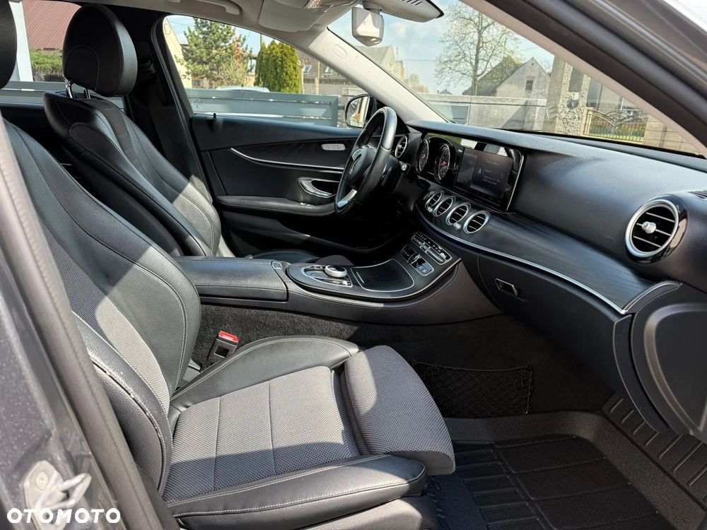 Mercedes-Benz Klasa E 250 9G-TRONIC Avantgarde - 6