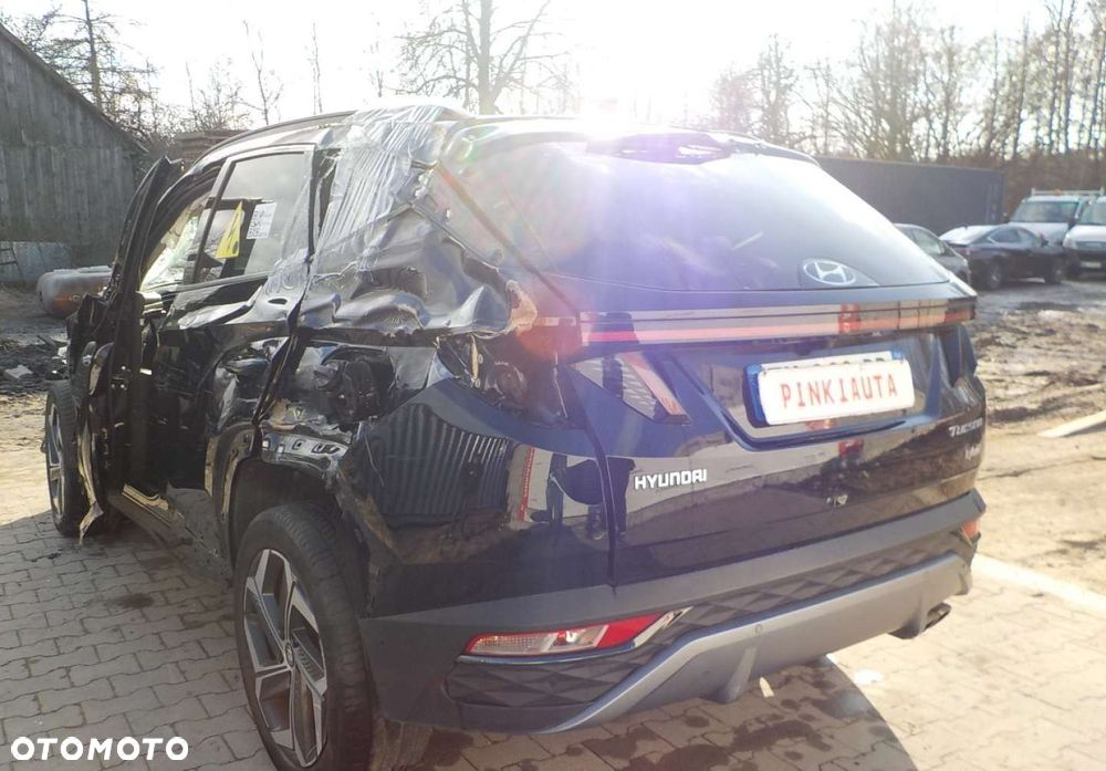 Hyundai Tucson - 18