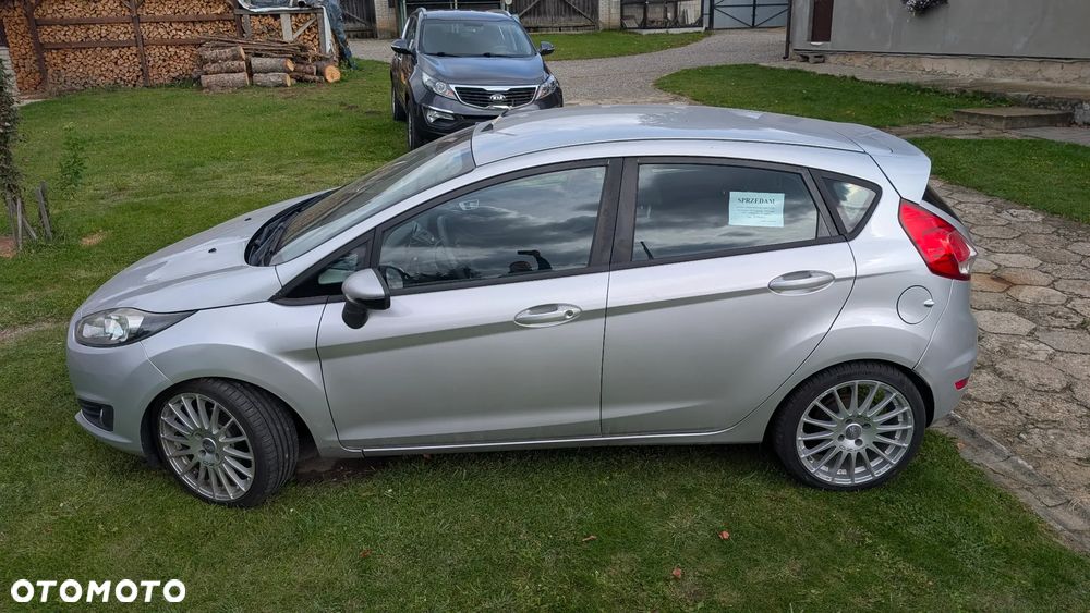 Ford Fiesta - 8