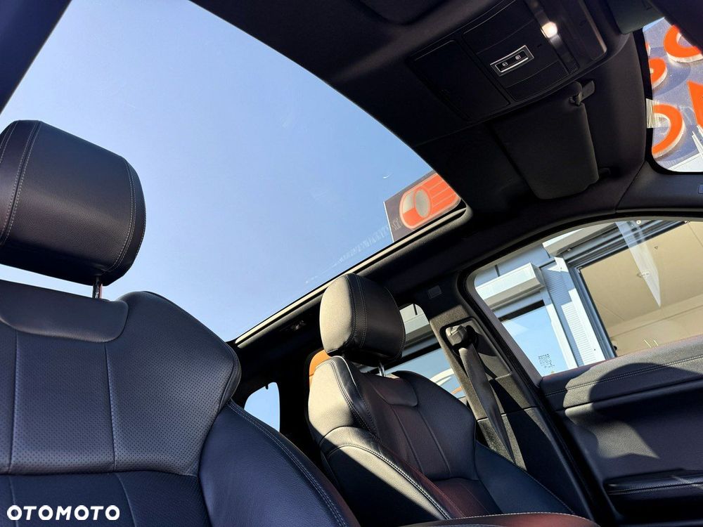 Land Rover Range Rover Evoque - 27