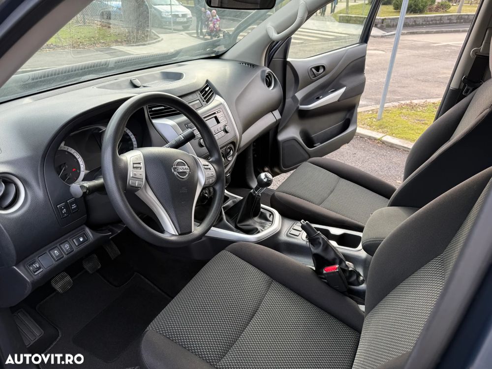 Nissan Navara Double Cab Visia - 15