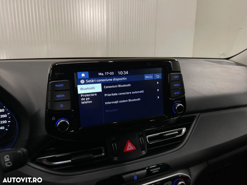 Hyundai i30 1.5 110CP M/T Highway - 14