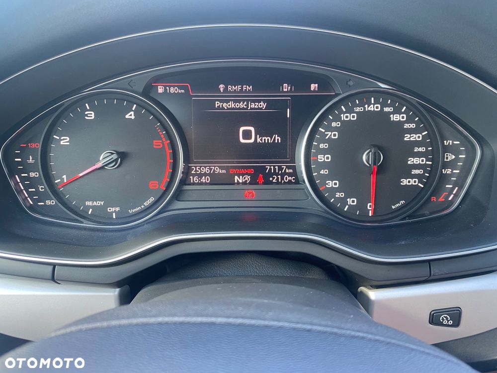 Audi A4 Avant 2.0 TDI S tronic - 5