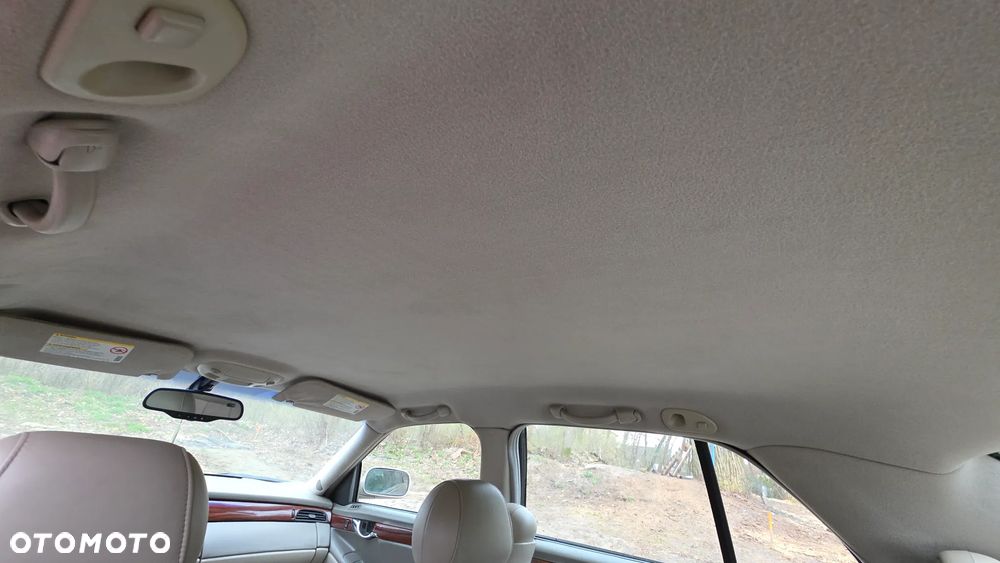Cadillac Deville - 17