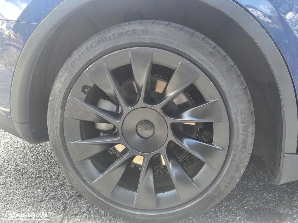 Tesla Model Y Long Range Tração Integral - 20