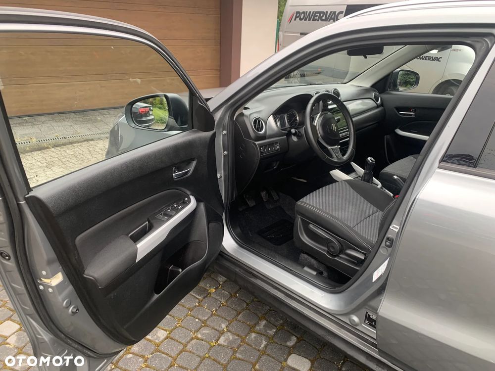 Suzuki Vitara 1.6 Premium 2WD - 8