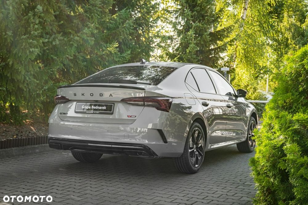 Skoda Octavia - 10