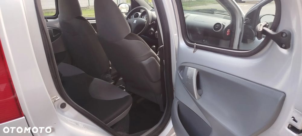 Peugeot 107 - 15