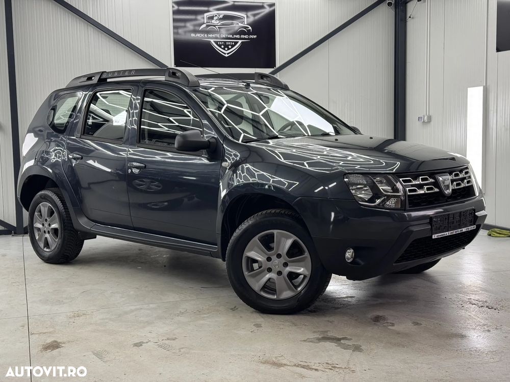 Dacia Duster 1.6 4x2 Laureate - 12