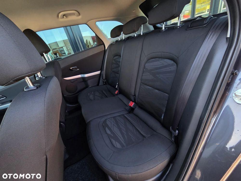 Kia Ceed 1.6 CRDi M - 17
