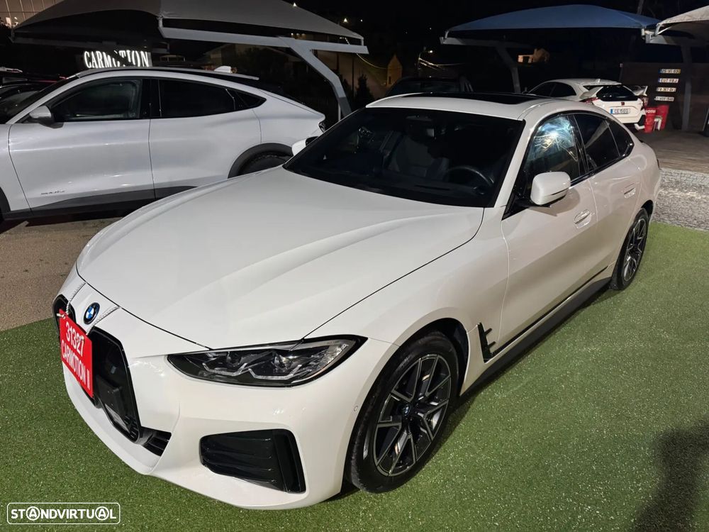 BMW i4 eDrive40 Pack Desportivo M - 24