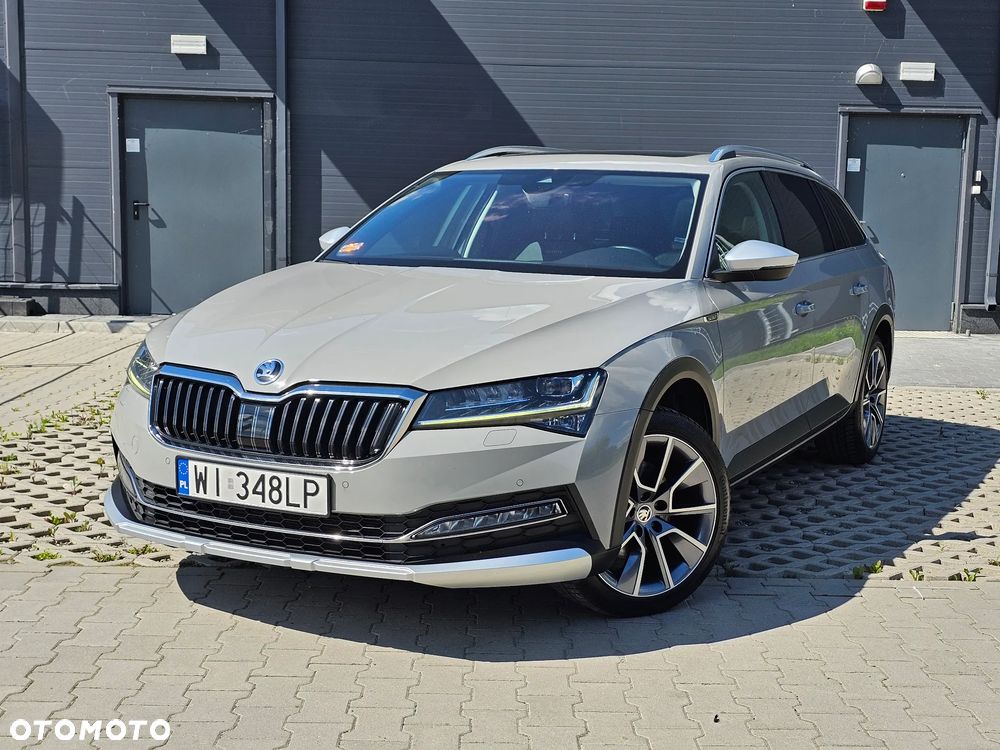 Skoda Superb 2.0 TDI SCR 4x4 Scout DSG - 1