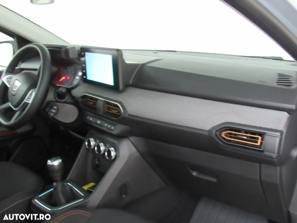 Dacia Sandero Stepway TCe 90 MT6 Comfort - 12