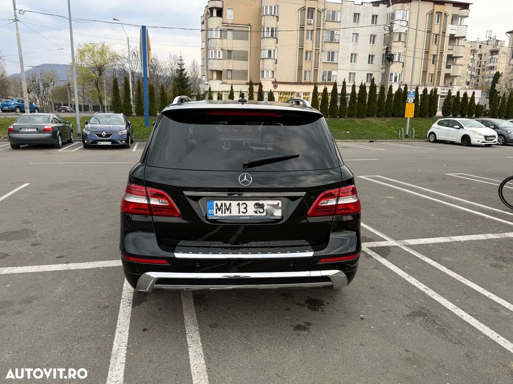 Mercedes-Benz ML 350 BlueTEC 4MATIC 7G-TRONIC - 30