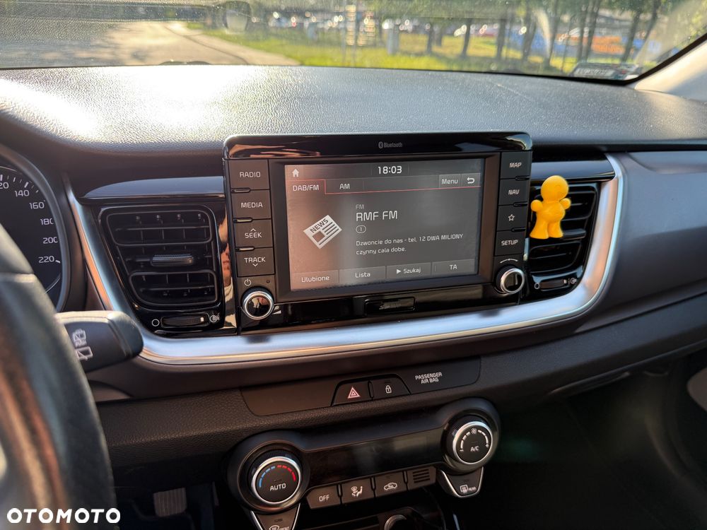 Kia Stonic 1.0 T-GDI L - 11
