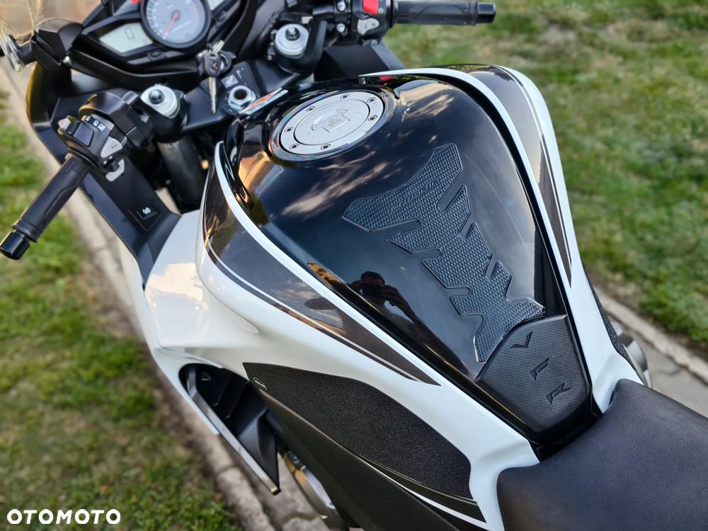 Honda VFR - 20