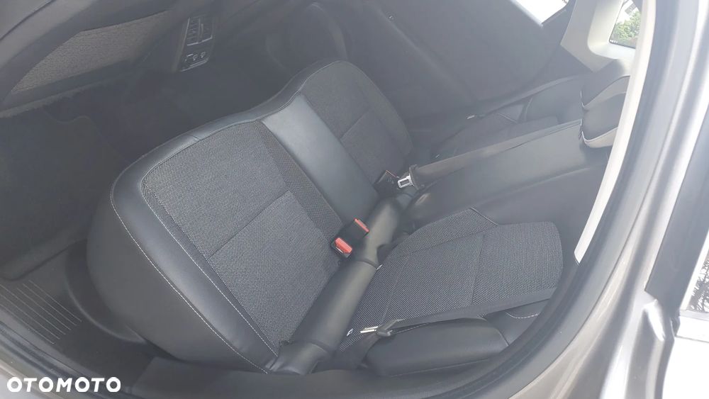 Renault Captur E-TECH 160 BUSINESS EDITION - 14